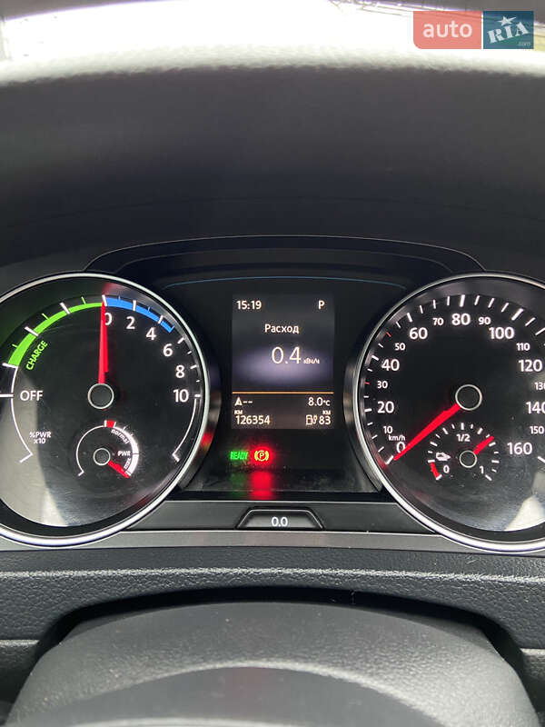 Хетчбек Volkswagen e-Golf 2014 в Львові