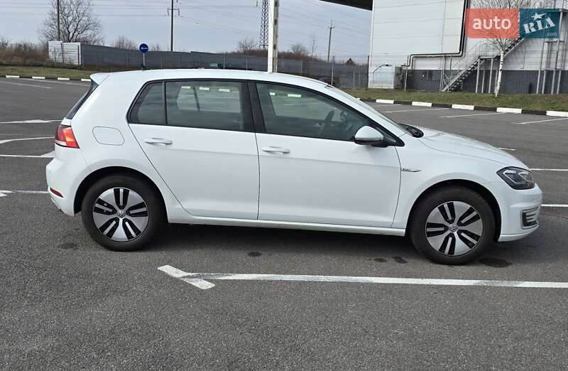Хэтчбек Volkswagen e-Golf 2020 в Ровно
