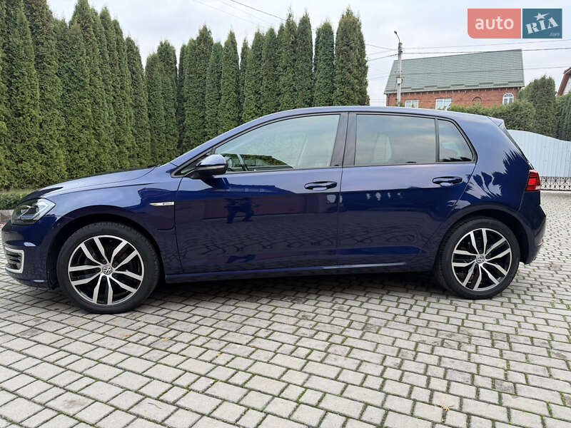 Хэтчбек Volkswagen e-Golf 2019 в Ровно