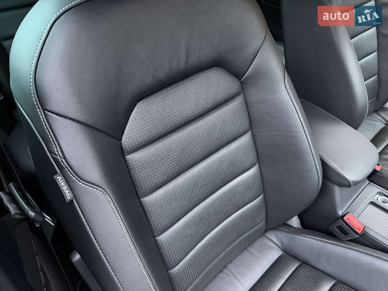 Хэтчбек Volkswagen e-Golf 2019 в Ровно