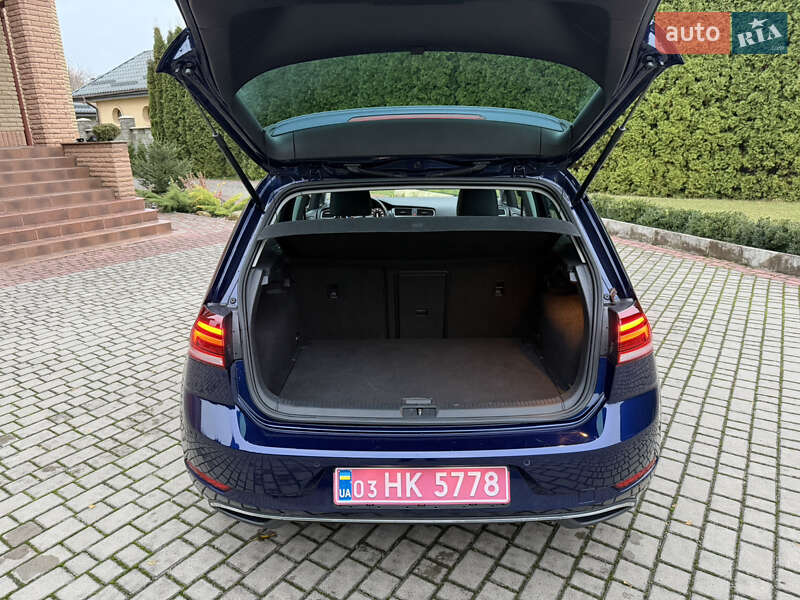 Хэтчбек Volkswagen e-Golf 2019 в Ровно