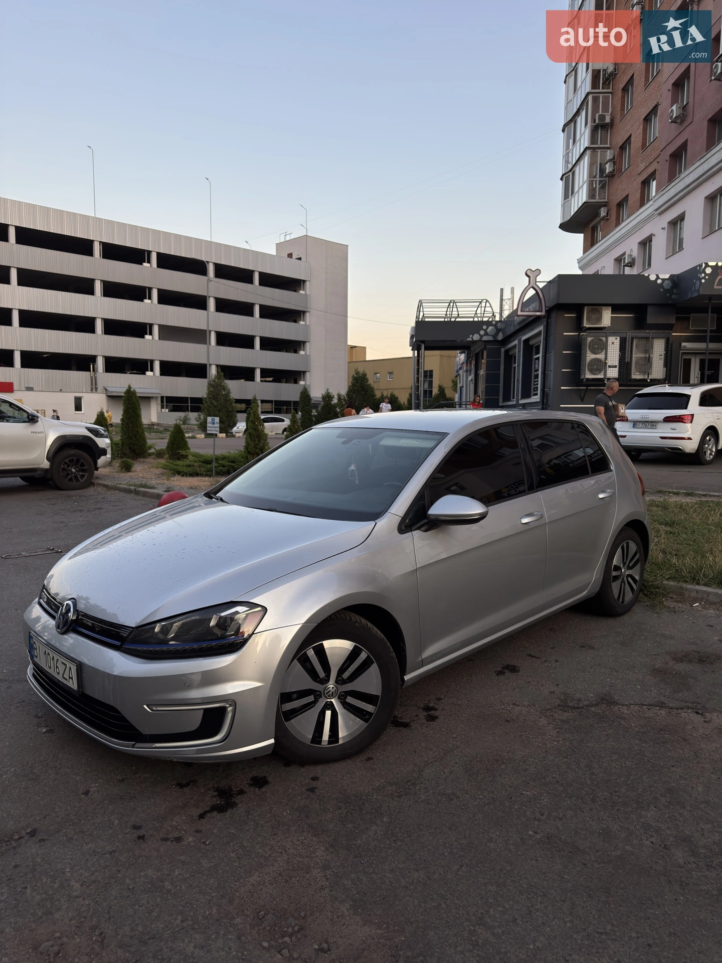 2014 Volkswagen Golf - мініатюра 2