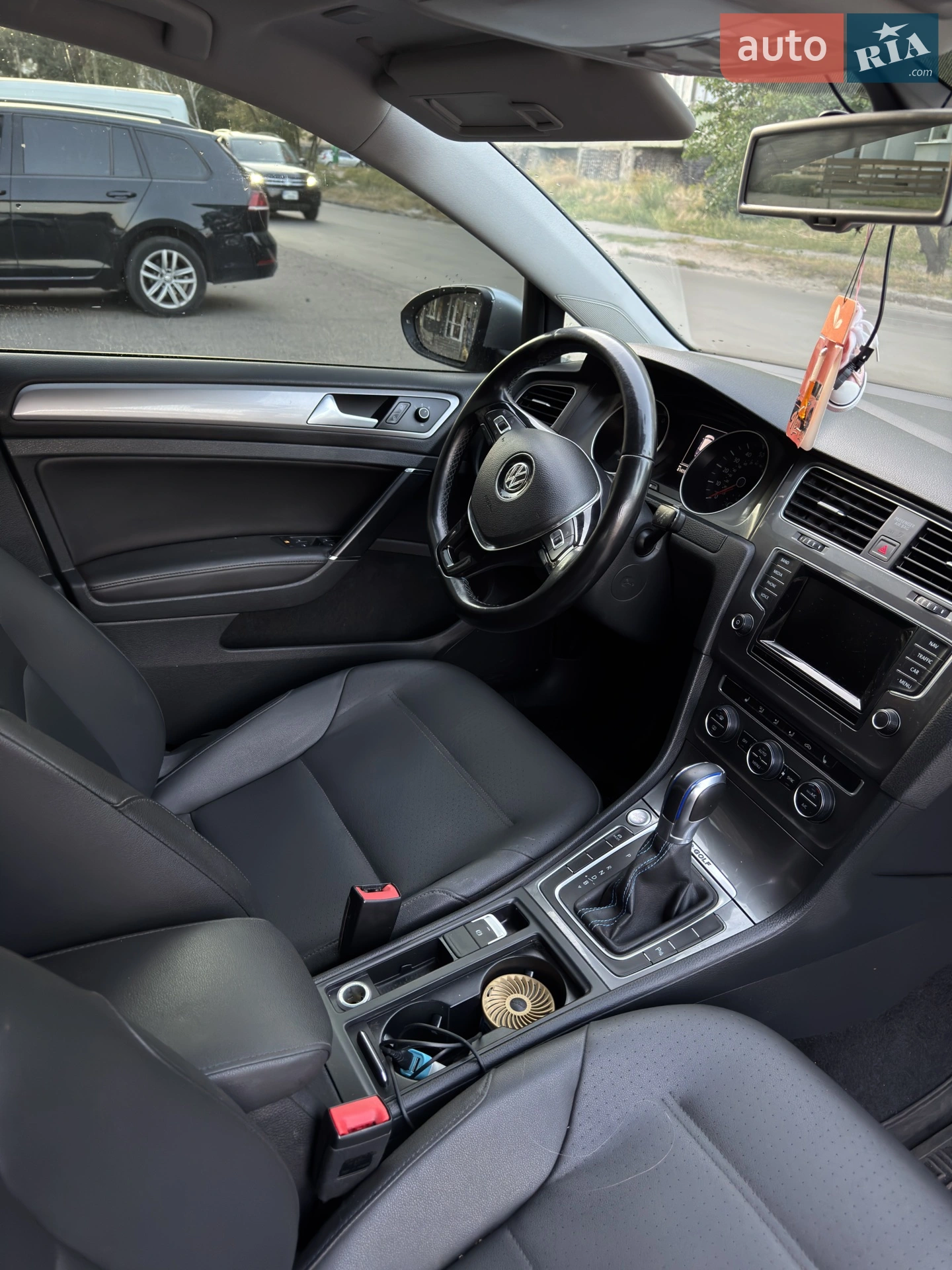 2014 Volkswagen Golf - мініатюра 3
