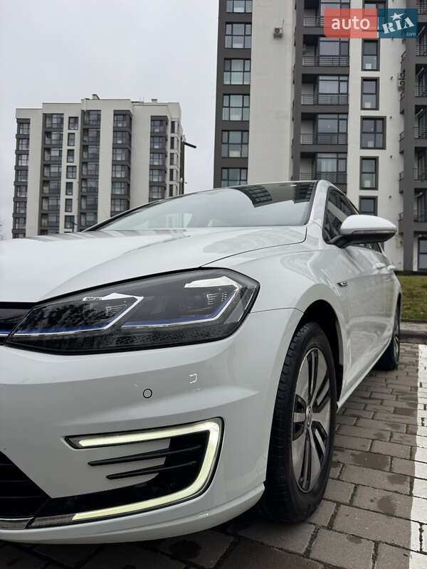 Хэтчбек Volkswagen e-Golf 2019 в Луцке