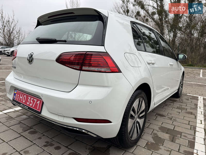 Хэтчбек Volkswagen e-Golf 2019 в Луцке