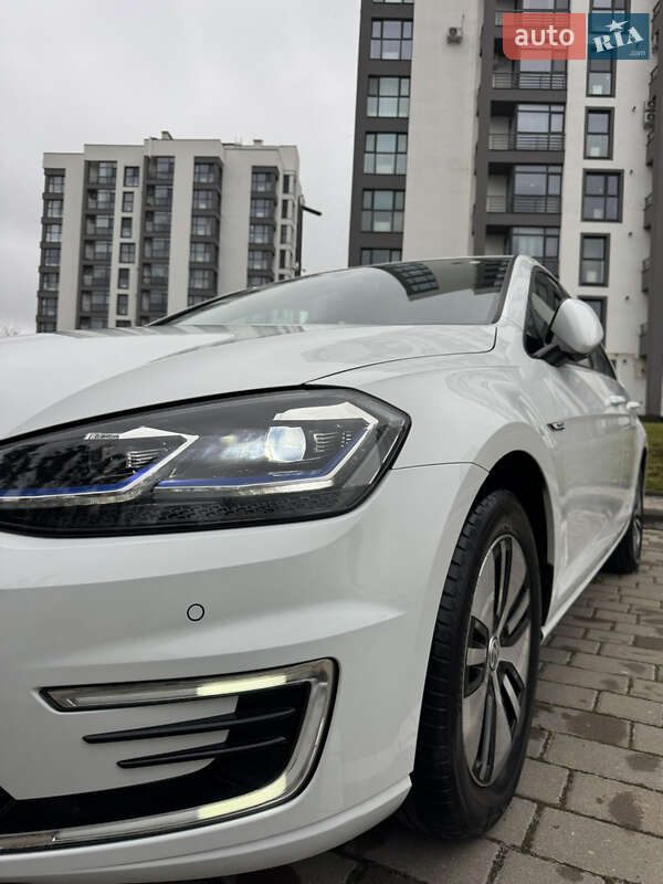 Хэтчбек Volkswagen e-Golf 2019 в Луцке
