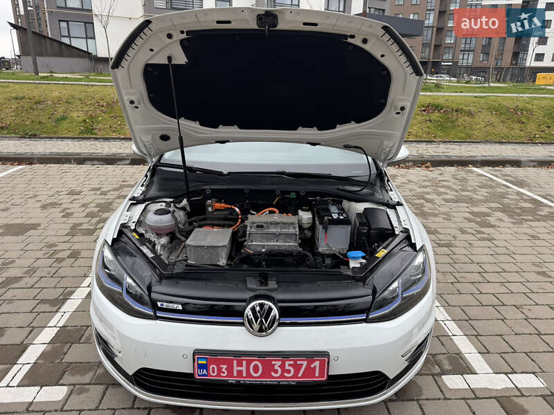 Хэтчбек Volkswagen e-Golf 2019 в Луцке