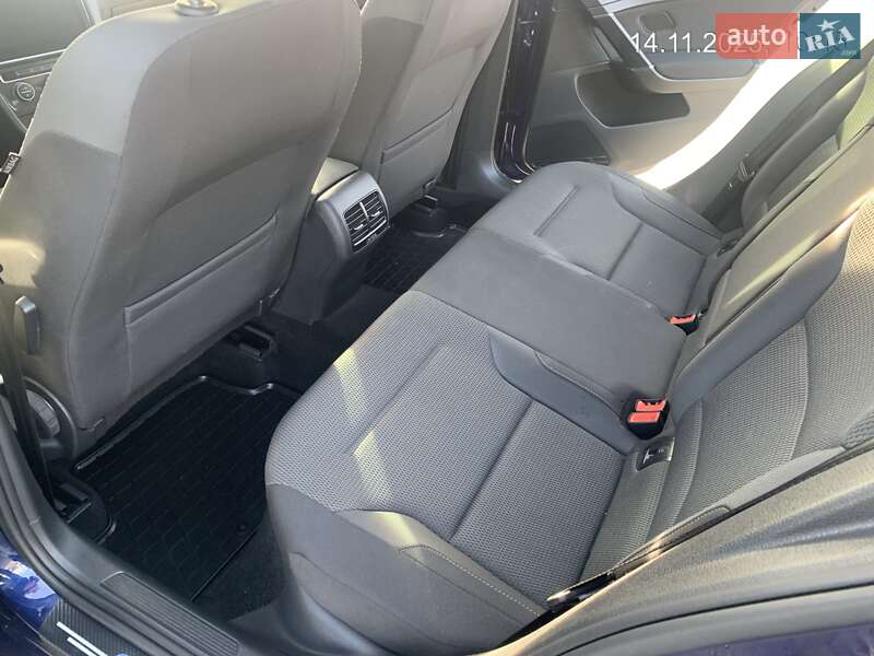 Хэтчбек Volkswagen e-Golf 2018 в Хмельницком фото 17 Хэтчбек Volkswagen e-Golf 2018 в Хмельницком