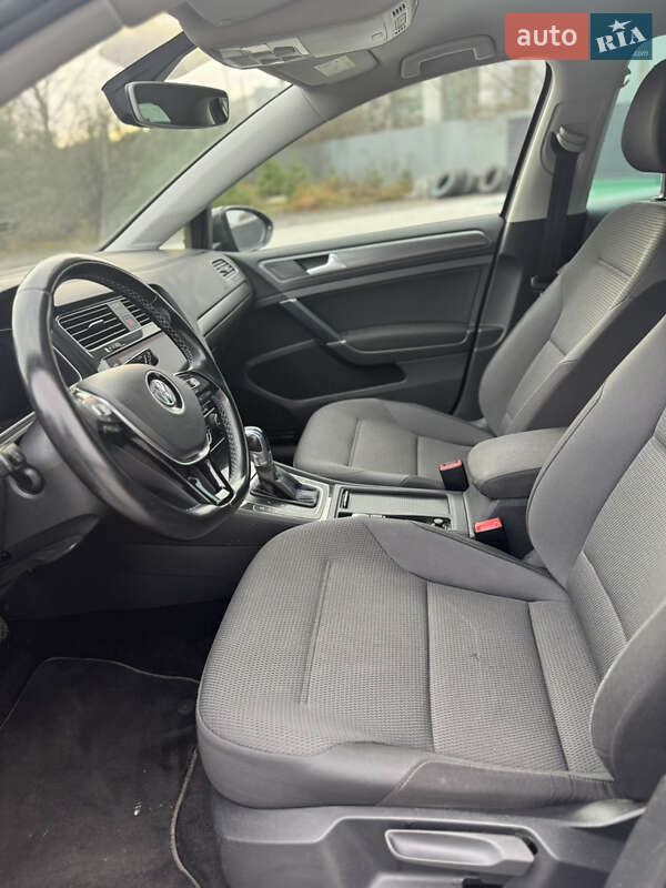 Хэтчбек Volkswagen e-Golf 2018 в Ковеле фото 17 Хэтчбек Volkswagen e-Golf 2018 в Ковеле
