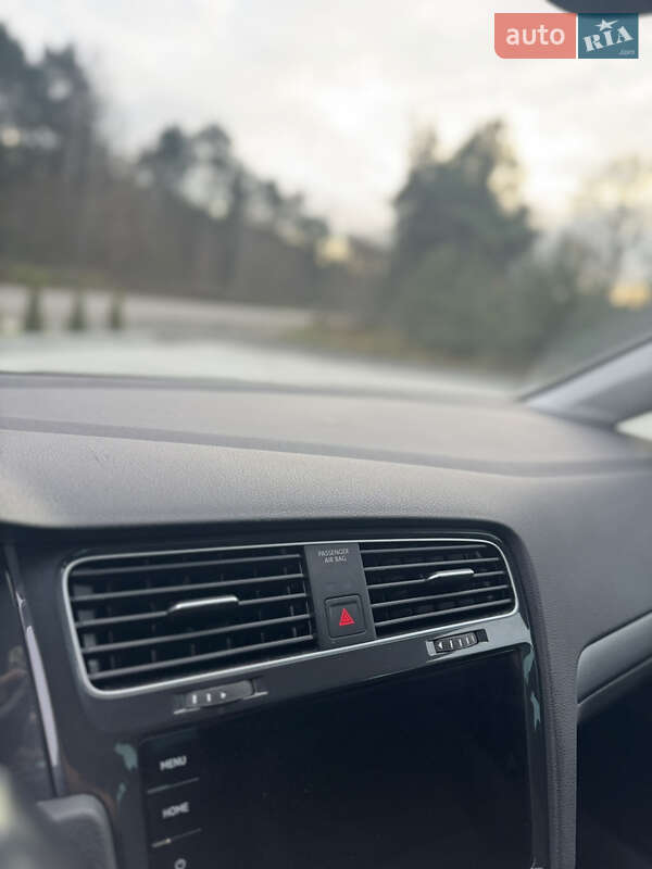 Хэтчбек Volkswagen e-Golf 2018 в Ковеле фото 30 Хэтчбек Volkswagen e-Golf 2018 в Ковеле