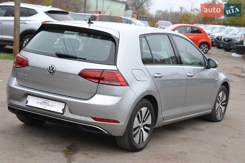 Хэтчбек Volkswagen e-Golf 2018 в Луцке