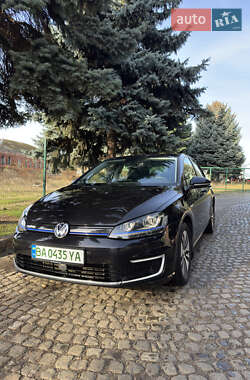 Хэтчбек Volkswagen e-Golf 2014 в Кропивницком