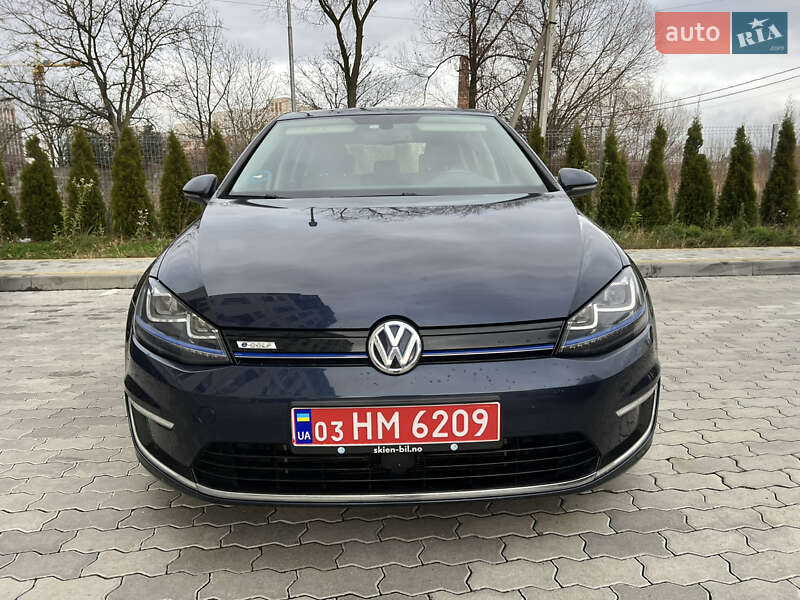 Хэтчбек Volkswagen e-Golf 2015 в Львове