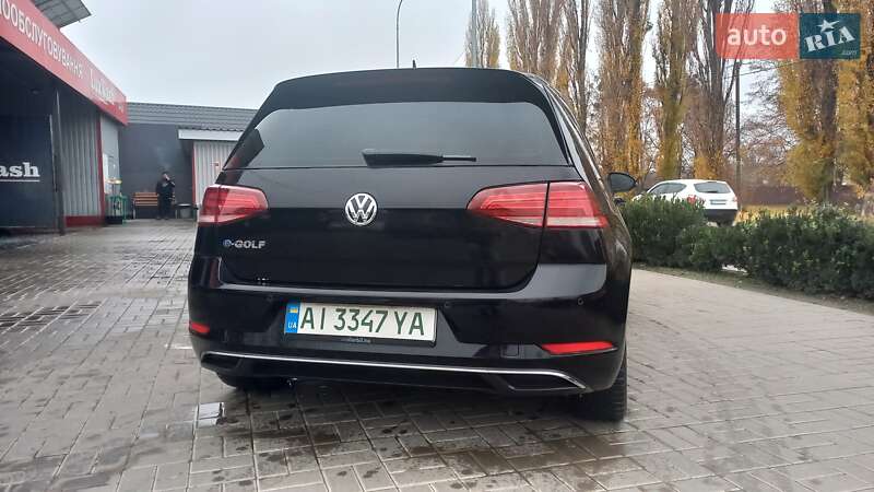 Хэтчбек Volkswagen e-Golf 2017 в Переяславе