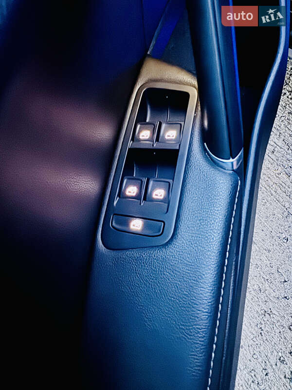 Хетчбек Volkswagen e-Golf 2018 в Львові