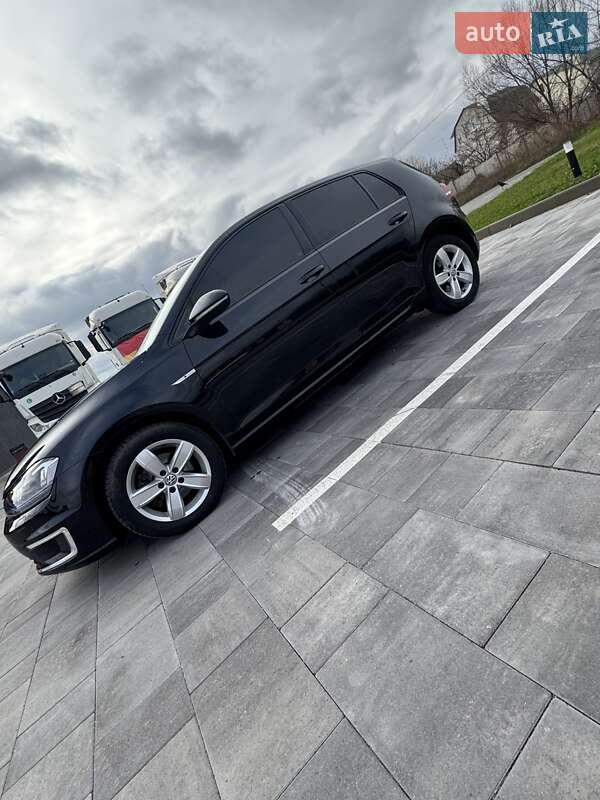 Хетчбек Volkswagen e-Golf 2016 в Бердичеві фото 5 Хетчбек Volkswagen e-Golf 2016 в Бердичеві