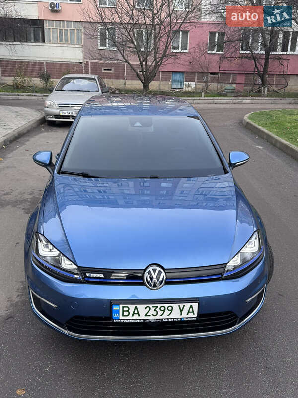Хетчбек Volkswagen e-Golf 2015 в Кропивницькому