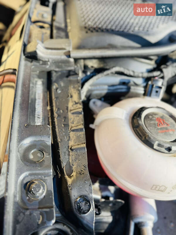 Хетчбек Volkswagen e-Golf 2019 в Іршаві фото 46 Хетчбек Volkswagen e-Golf 2019 в Іршаві