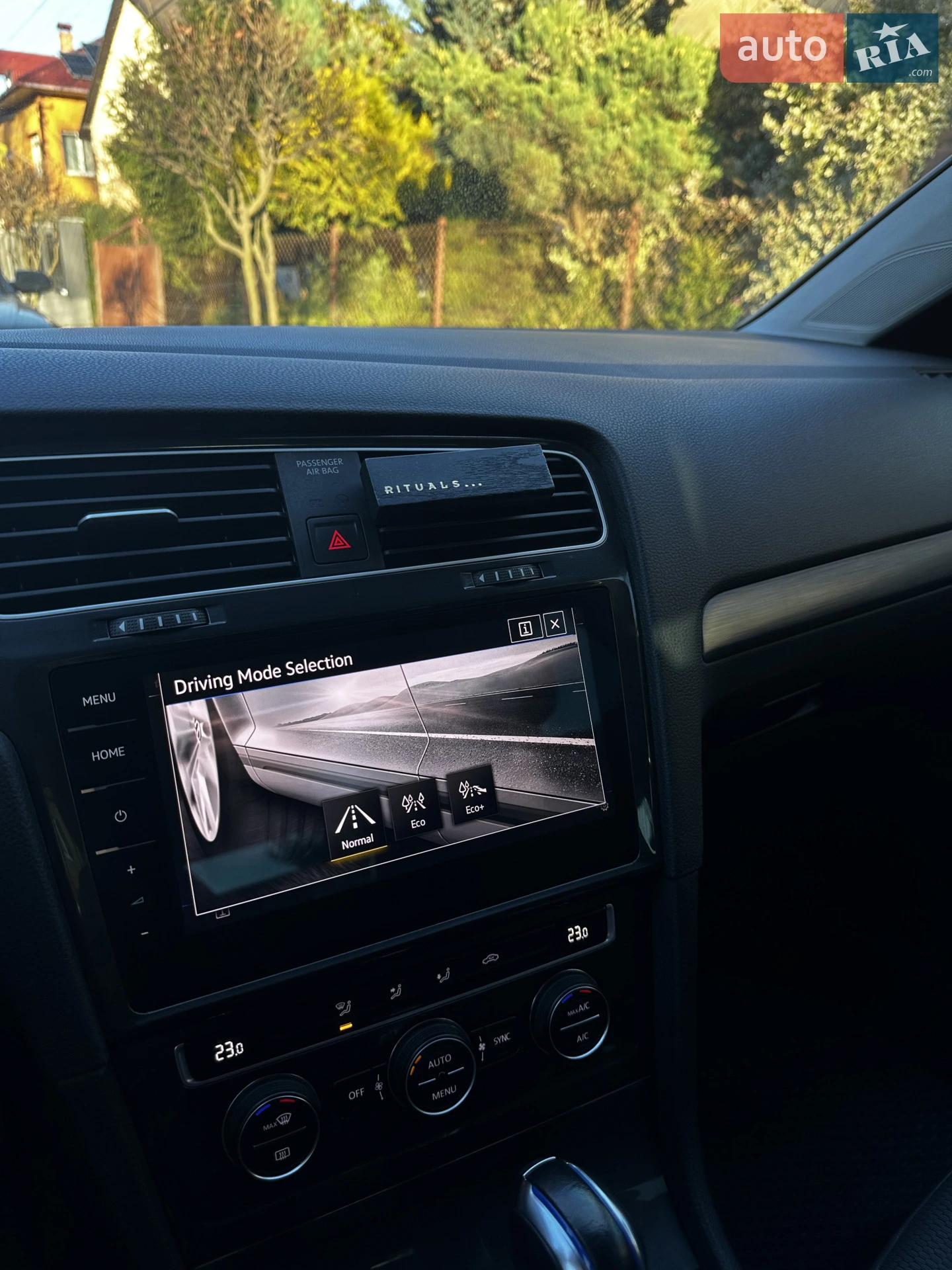 2019 Volkswagen Golf - мініатюра 15