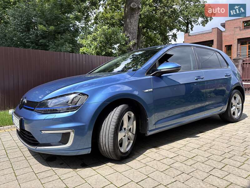 Хэтчбек Volkswagen e-Golf 2016 в Тернополе