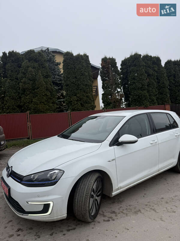 Хетчбек Volkswagen e-Golf 2014 в Тернополі фото 4 Хетчбек Volkswagen e-Golf 2014 в Тернополі