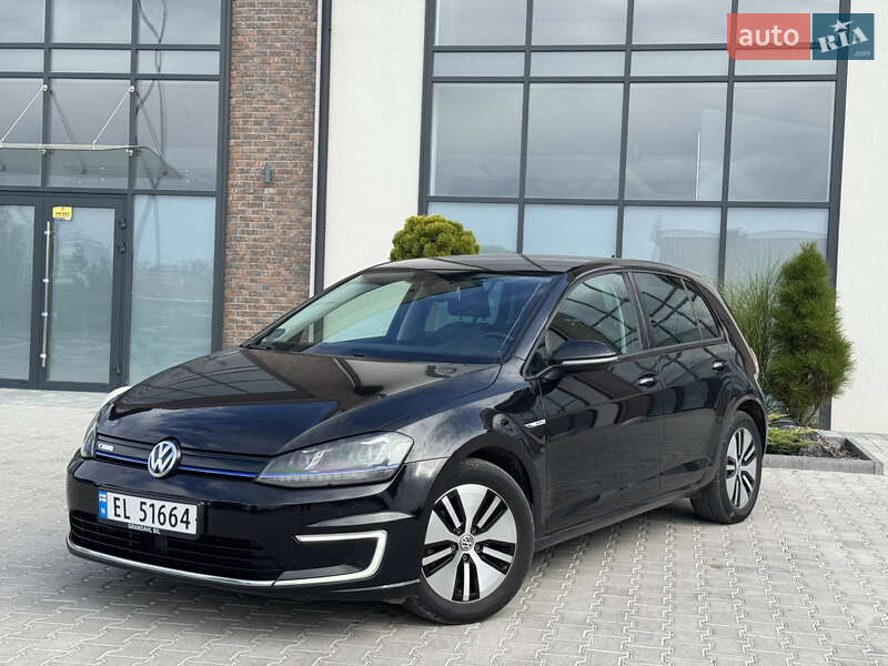 Volkswagen e-Golf 2015