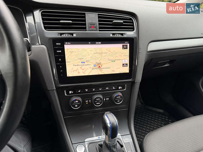 Хэтчбек Volkswagen e-Golf 2018 в Ровно