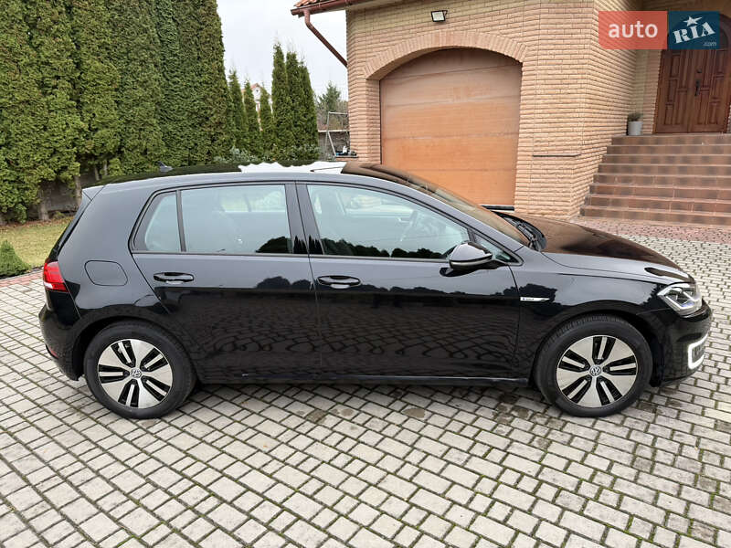 Хэтчбек Volkswagen e-Golf 2018 в Ровно