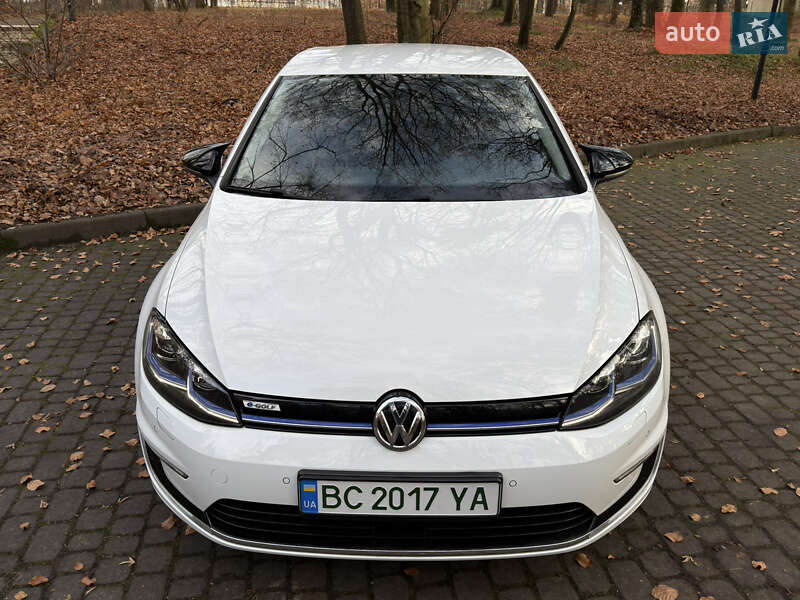 Хэтчбек Volkswagen e-Golf 2017 в Львове