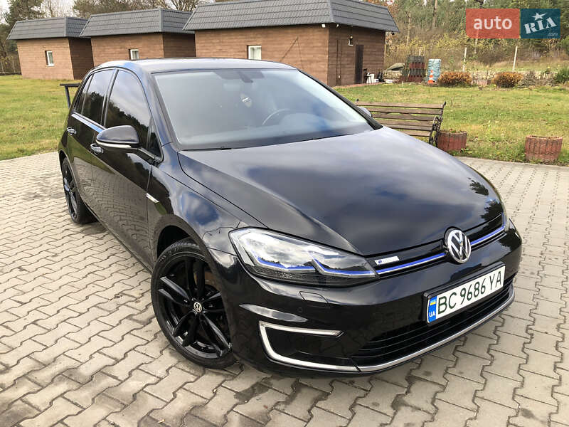 Volkswagen e-Golf 2017
