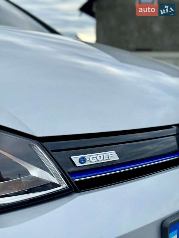 Хетчбек Volkswagen e-Golf 2015 в Чернівцях фото 8 Хетчбек Volkswagen e-Golf 2015 в Чернівцях