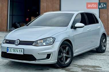 Хэтчбек Volkswagen e-Golf 2015 в Черновцах