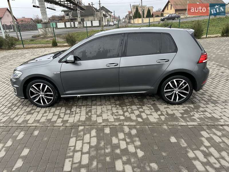 Хетчбек Volkswagen e-Golf 2018 в Мукачевому