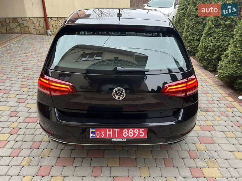 Хэтчбек Volkswagen e-Golf 2018 в Львове