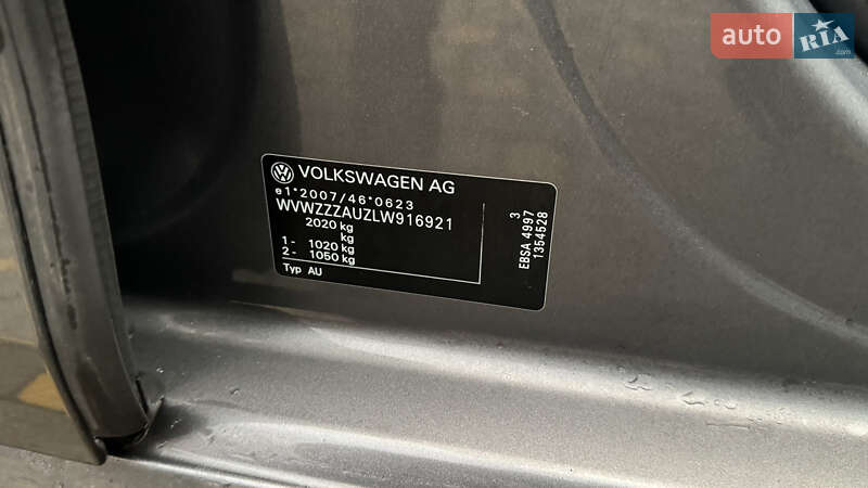 Хэтчбек Volkswagen e-Golf 2021 в Сваляве