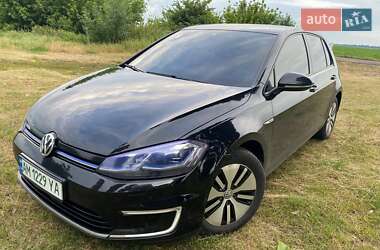 Хэтчбек Volkswagen e-Golf 2017 в Житомире
