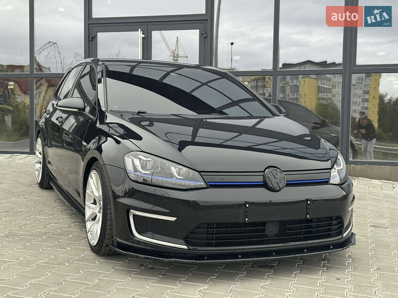 Хэтчбек Volkswagen e-Golf 2015 в Тернополе фото 14 Хэтчбек Volkswagen e-Golf 2015 в Тернополе