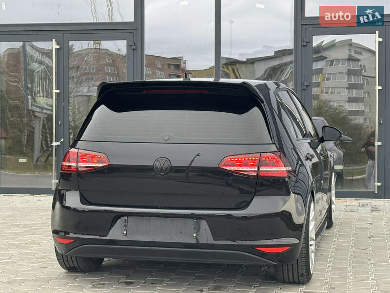 Хэтчбек Volkswagen e-Golf 2015 в Тернополе фото 24 Хэтчбек Volkswagen e-Golf 2015 в Тернополе
