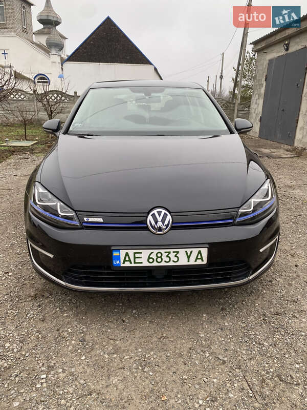 Volkswagen e-Golf 2014