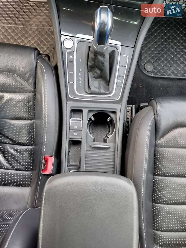 Хетчбек Volkswagen e-Golf 2019 в Луцьку фото 15 Хетчбек Volkswagen e-Golf 2019 в Луцьку