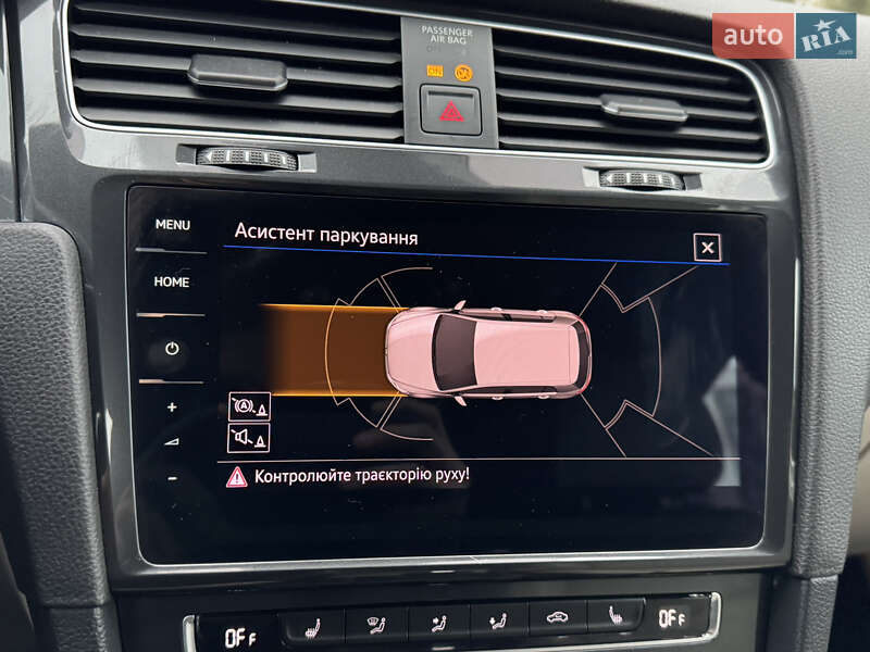 Хэтчбек Volkswagen e-Golf 2019 в Луцке