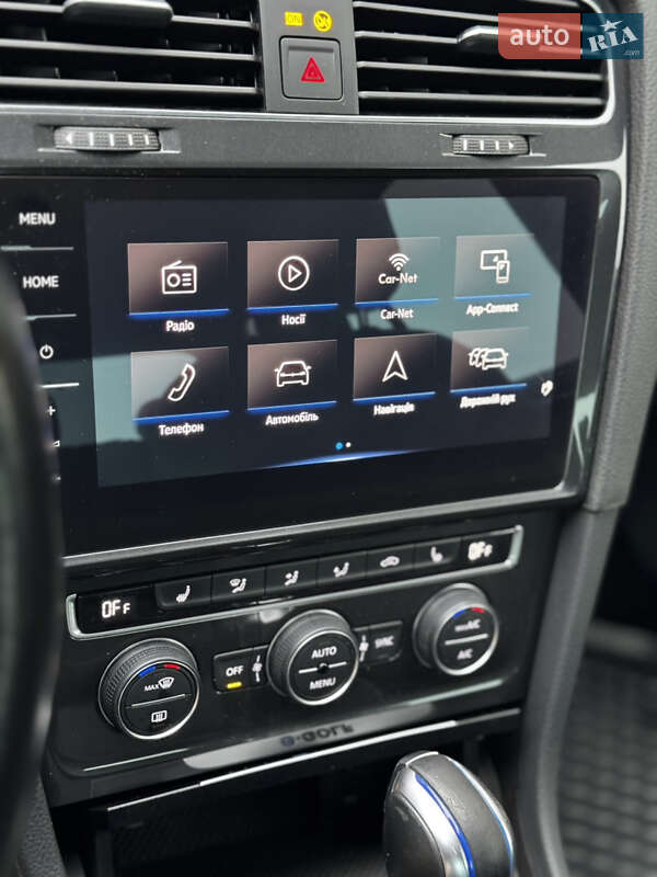 Хэтчбек Volkswagen e-Golf 2019 в Дрогобыче