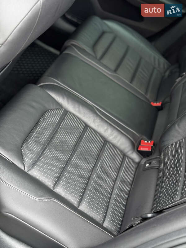 Хэтчбек Volkswagen e-Golf 2019 в Дрогобыче