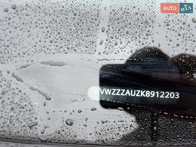 Хэтчбек Volkswagen e-Golf 2019 в Ровно