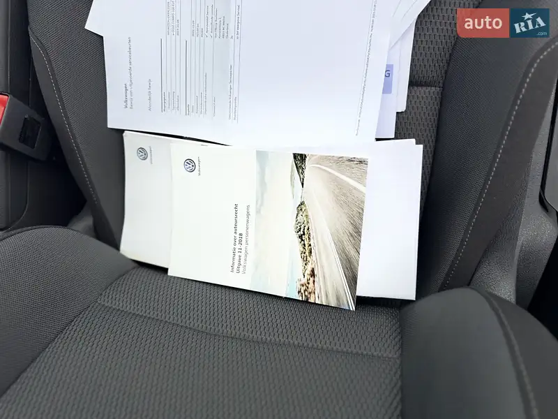 Хэтчбек Volkswagen e-Golf 2019 в Ровно документ