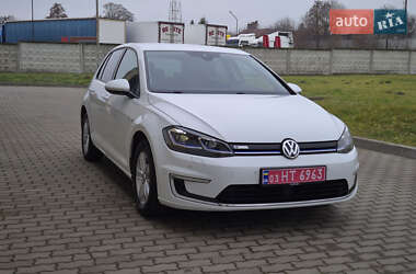 Хетчбек Volkswagen e-Golf 2017 в Радехові