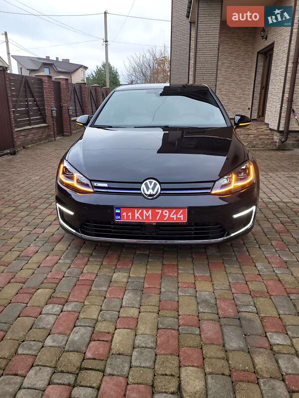 Хэтчбек Volkswagen e-Golf 2018 в Ровно