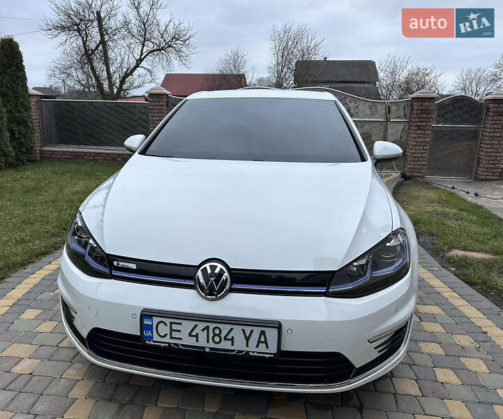 Volkswagen e-Golf 2020 Volkswagen e-Golf 2020