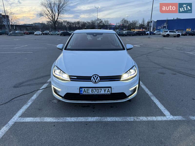 Volkswagen e-Golf 2020
