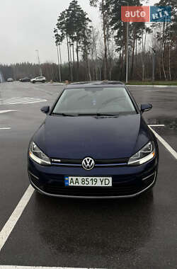 Хетчбек Volkswagen e-Golf 2019 в Глевасі